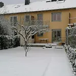 Dom wakacyjny Mittendrin Zwischen Altstadt Und In *