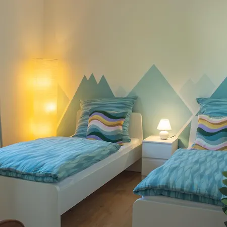 Mittendrin Zwischen Altstadt Und In Prázdninový dům